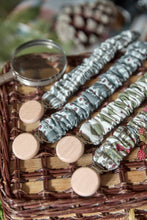 Cargar imagen en el visor de la galería, Chupetero Milán