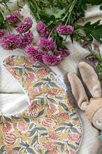 Charger l'image dans la galerie, Bavoir Vancouver