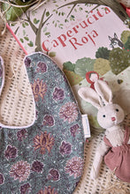 Charger l'image dans la galerie, Bavoir Vancouver