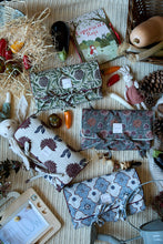 Cargar imagen en el visor de la galería, Cambiador Londres