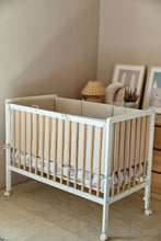 Cargar imagen en el visor de la galería, Chichonera Lino Arena