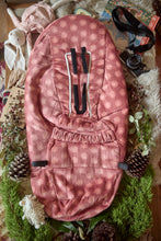 Cargar imagen en el visor de la galería, Saco para yoyo Bergen
