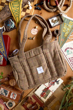 Lade das Bild in den Galerie-Viewer, Turin Tasche
